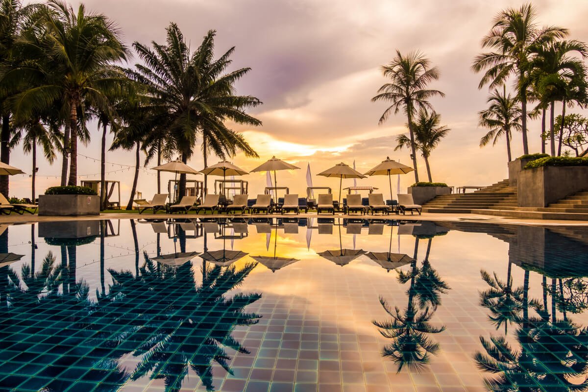 5 Ways to Improve Your Travel Photos in Hotel